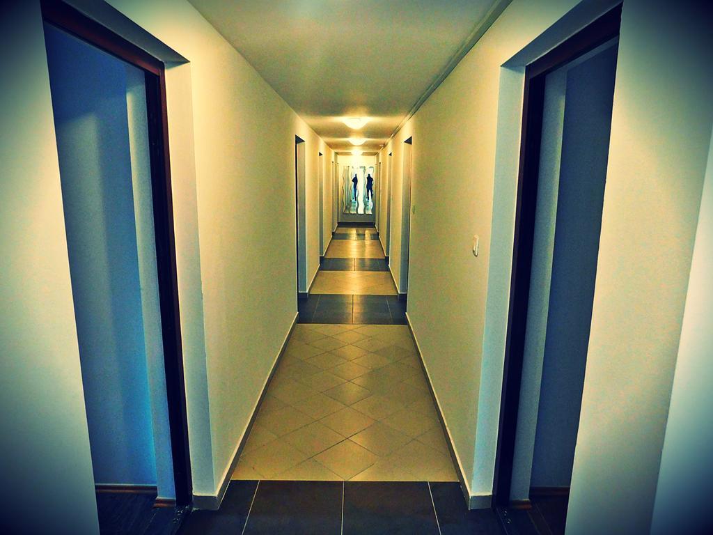 Appartamento di 1000 m² con 21 camera Zagabria Esterno foto